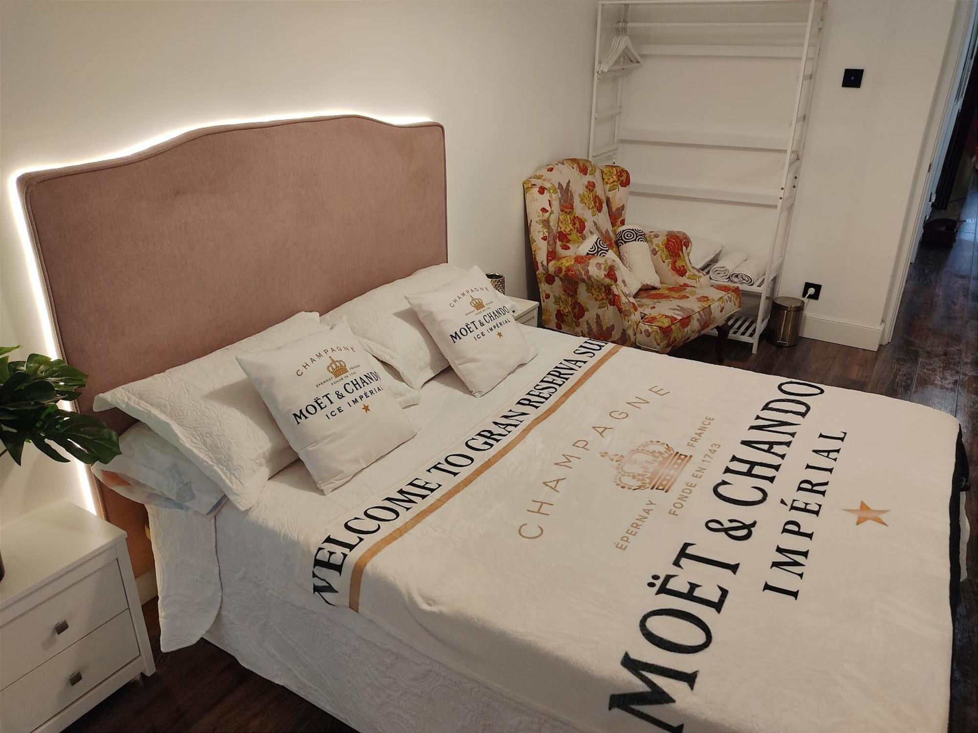 Gran Reserva Suites Centro Alojamiento Entero Logroño Buitenkant foto